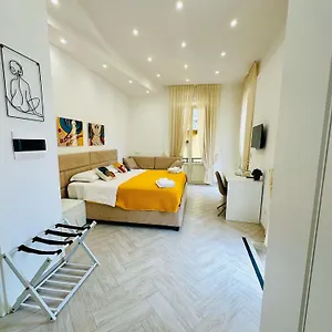Flo' Affittacamere Napoli